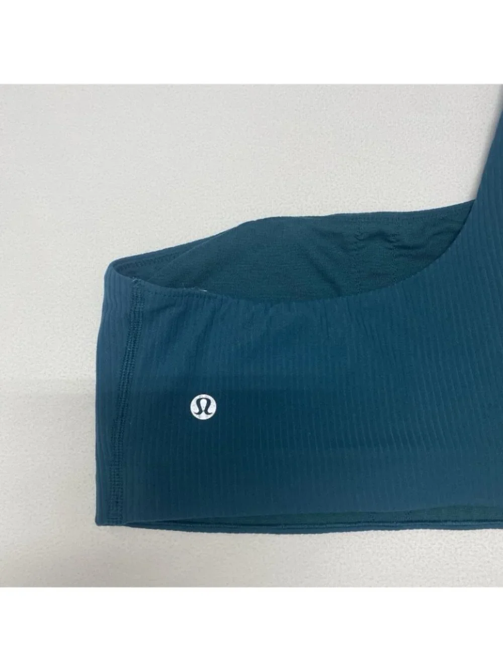 Lululemon Ribbed Nulu Asymmetrical Yogo Bra Light Support Women Size 4 Teal